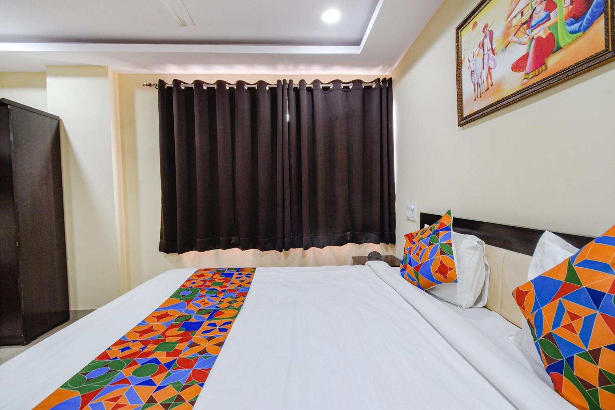 Fabhotel N Residency, Hitech City - 350M From Yashoda Hospital, Hitech City Hyderabad Exterior photo
